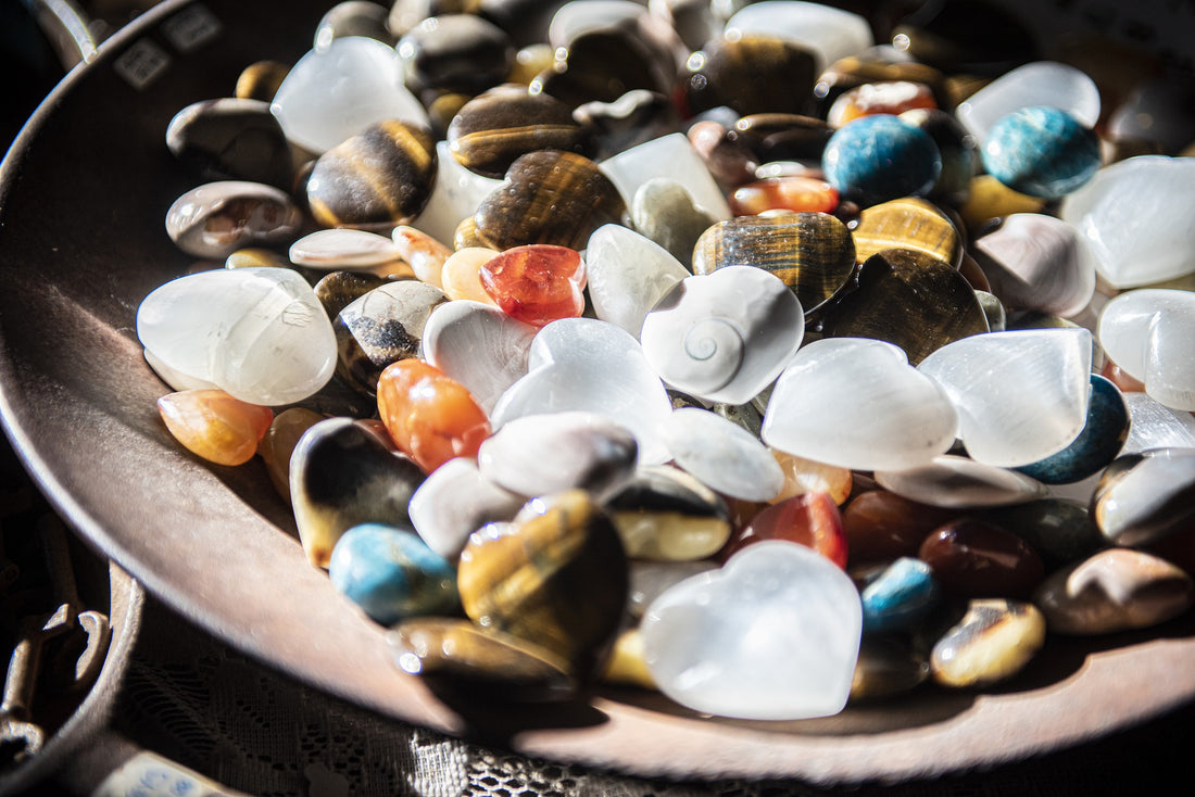 crystals gemstones energy healing health wellness reiki